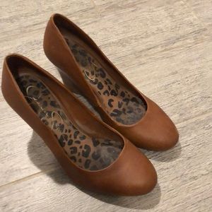 Jessica Simpson Wedges